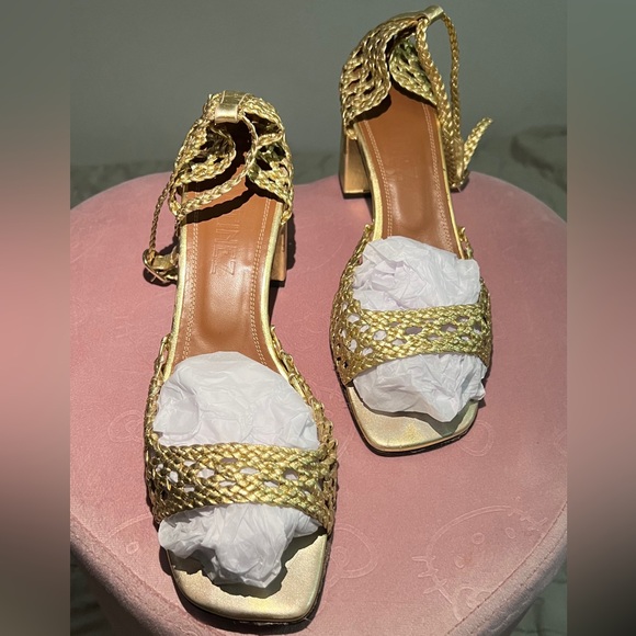 CAPRI Gold Woven Leather Sandals - Picture 5 of 8